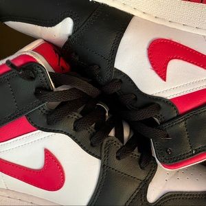 high top air jordan 1